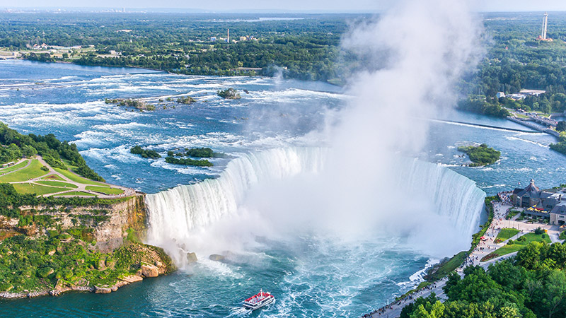 12 night Niagara Falls, Canada & New England from New York with Stays