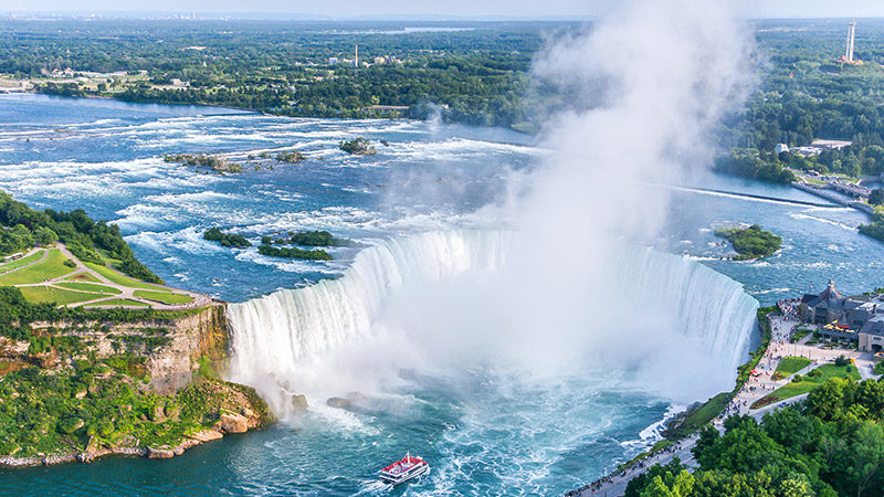 Niagara Falls Cruise